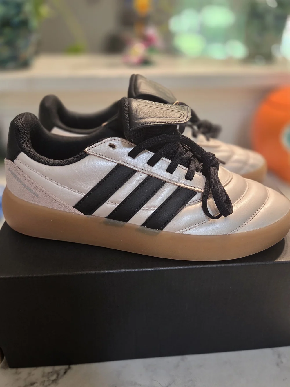 adidas Barreda Mundial White Black Gum Lace Up Men's Low Top Sneaker HP6921